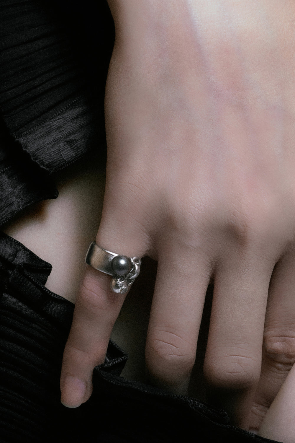 Vesper Charm Ring