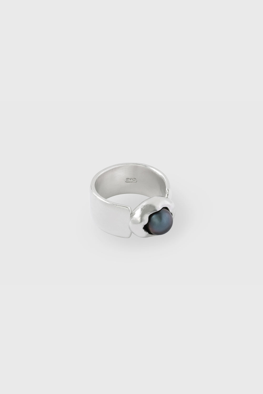 Vesper Shell Ring