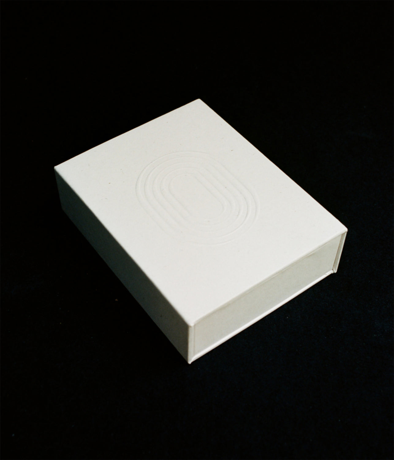 Sustainable paper INO jewelry box packaging